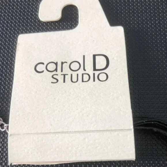 Carol D Studio Zebra Print round cutout disk necklace,black leather,silver tone - Picture 4 of 5